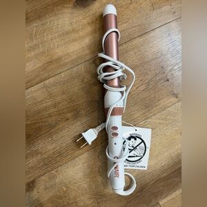 Conair Rose Gold Curling Iron